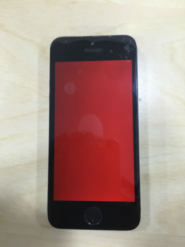iPhone 5S masalah lcd merah